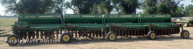 image for item HK9968 John Deere 9400 grain drill