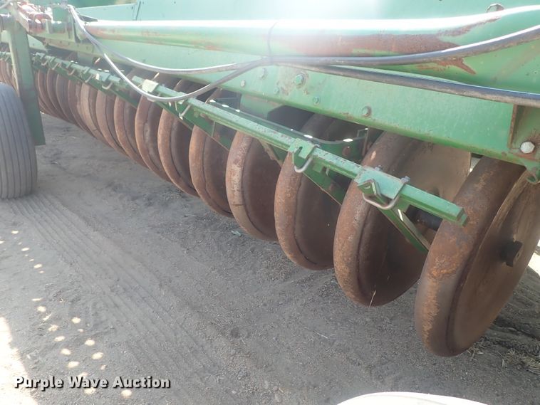 image for item HK9968 John Deere 9400 grain drill