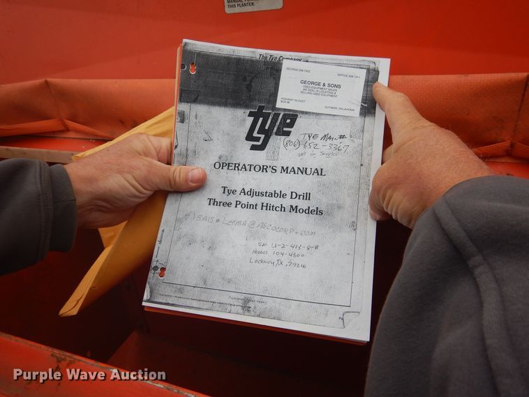 image for item HO9909 Tye 104-4300 no-till seeder