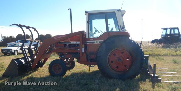 image for item HP9769 International Hydro 186  tractor