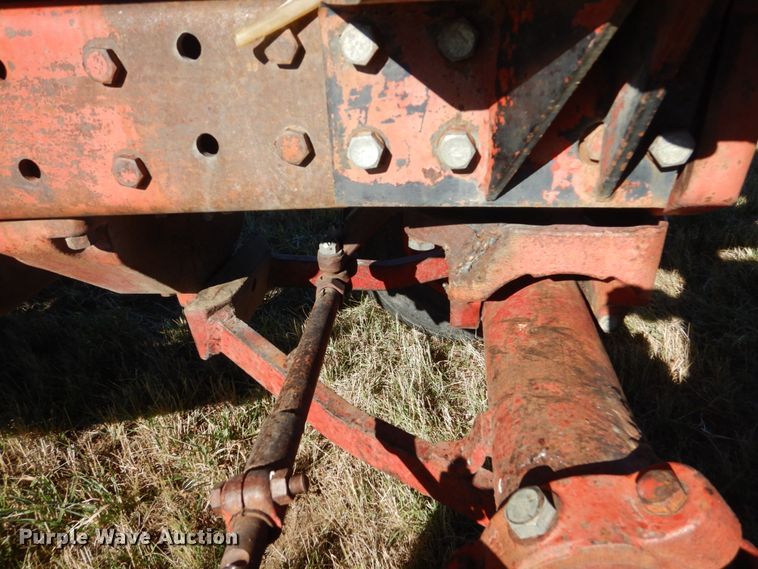 image for item HP9769 International Hydro 186  tractor