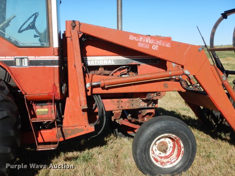 image for item HP9769 International Hydro 186  tractor