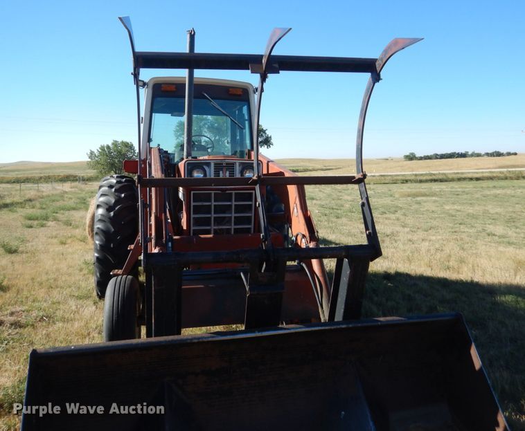 image for item HP9769 International Hydro 186  tractor