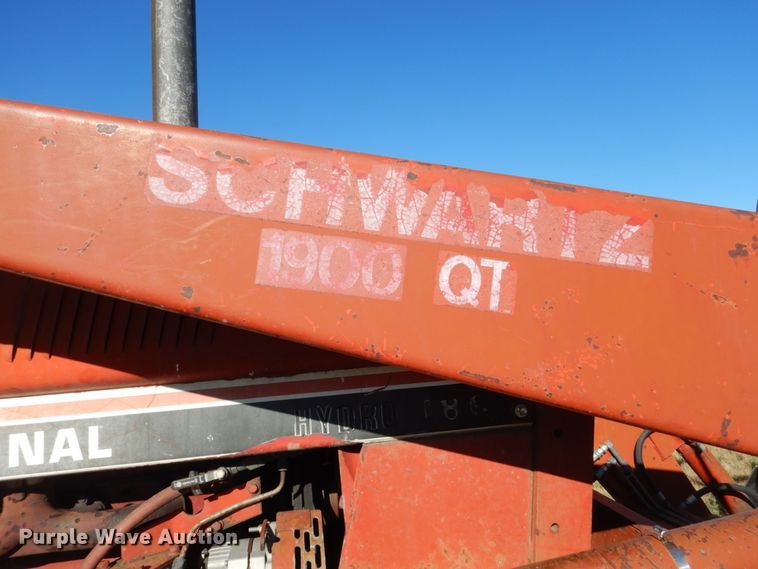 image for item HP9769 International Hydro 186  tractor