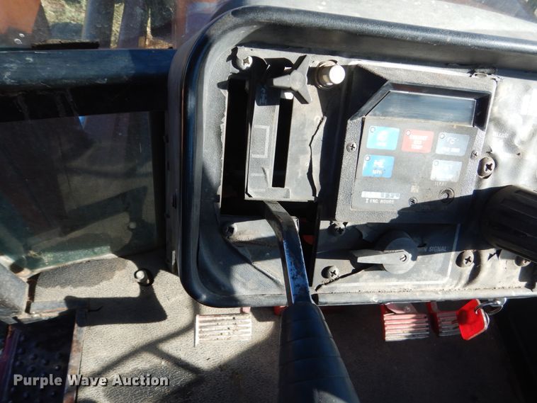 image for item HP9769 International Hydro 186  tractor