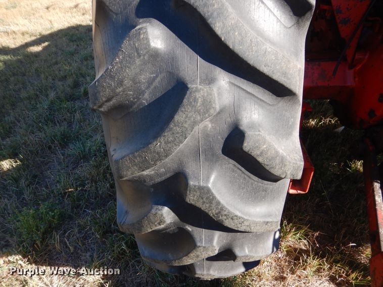 image for item HP9769 International Hydro 186  tractor