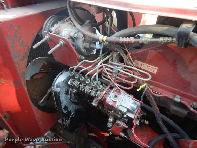 image for item HV9775 Case IH 1680 RWA combine