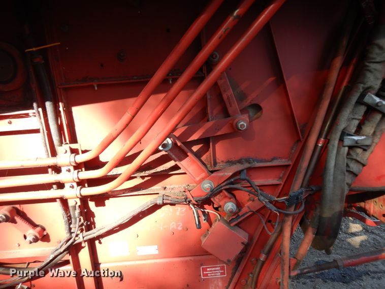 image for item HV9775 Case IH 1680 RWA combine