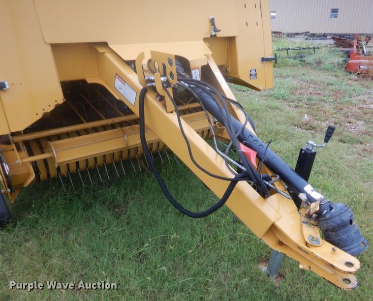 image for item HW9250 2018 Vermeer 504R  round baler