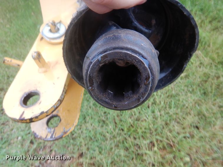 image for item HW9250 2018 Vermeer 504R  round baler