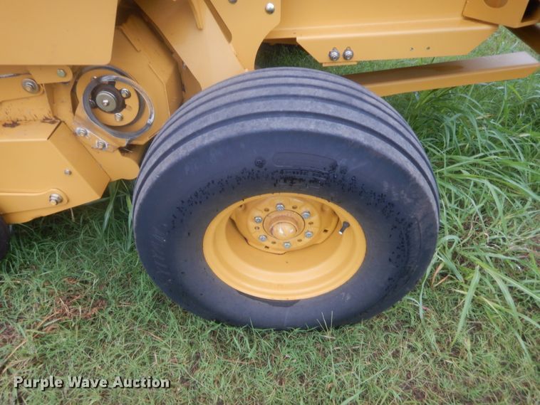 image for item HW9250 2018 Vermeer 504R  round baler