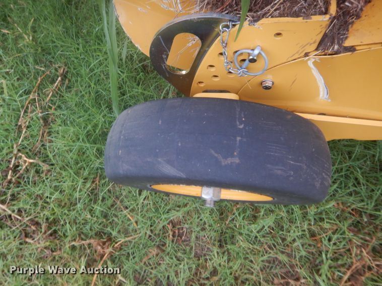 image for item HW9250 2018 Vermeer 504R  round baler