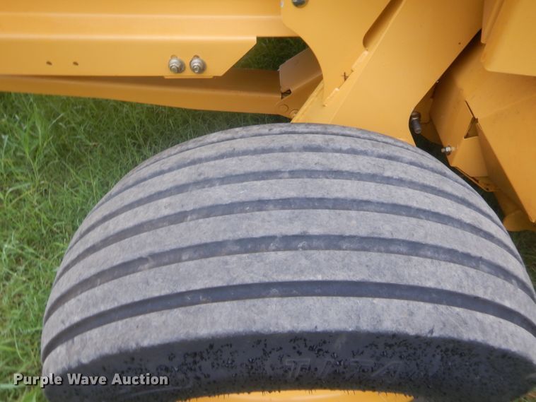 image for item HW9250 2018 Vermeer 504R  round baler