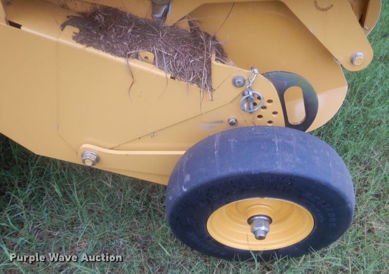 image for item HW9250 2018 Vermeer 504R  round baler