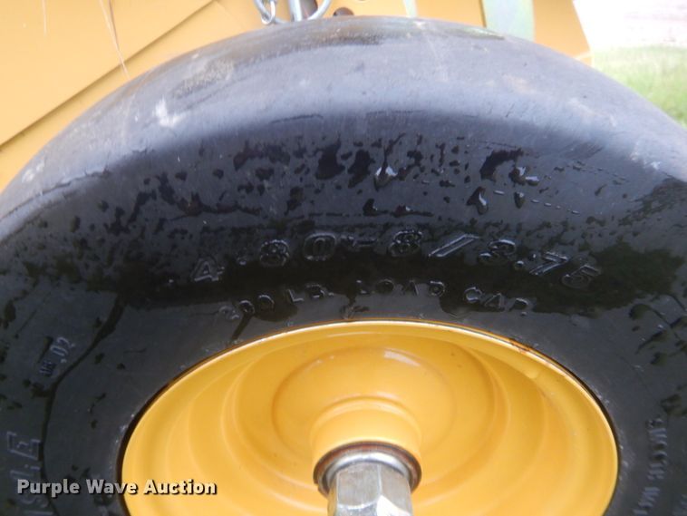 image for item HW9250 2018 Vermeer 504R  round baler