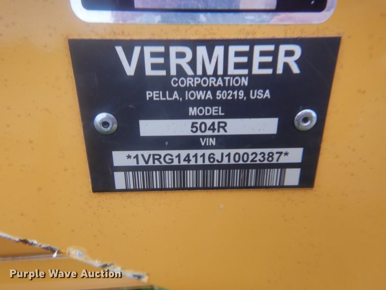 image for item HW9250 2018 Vermeer 504R  round baler
