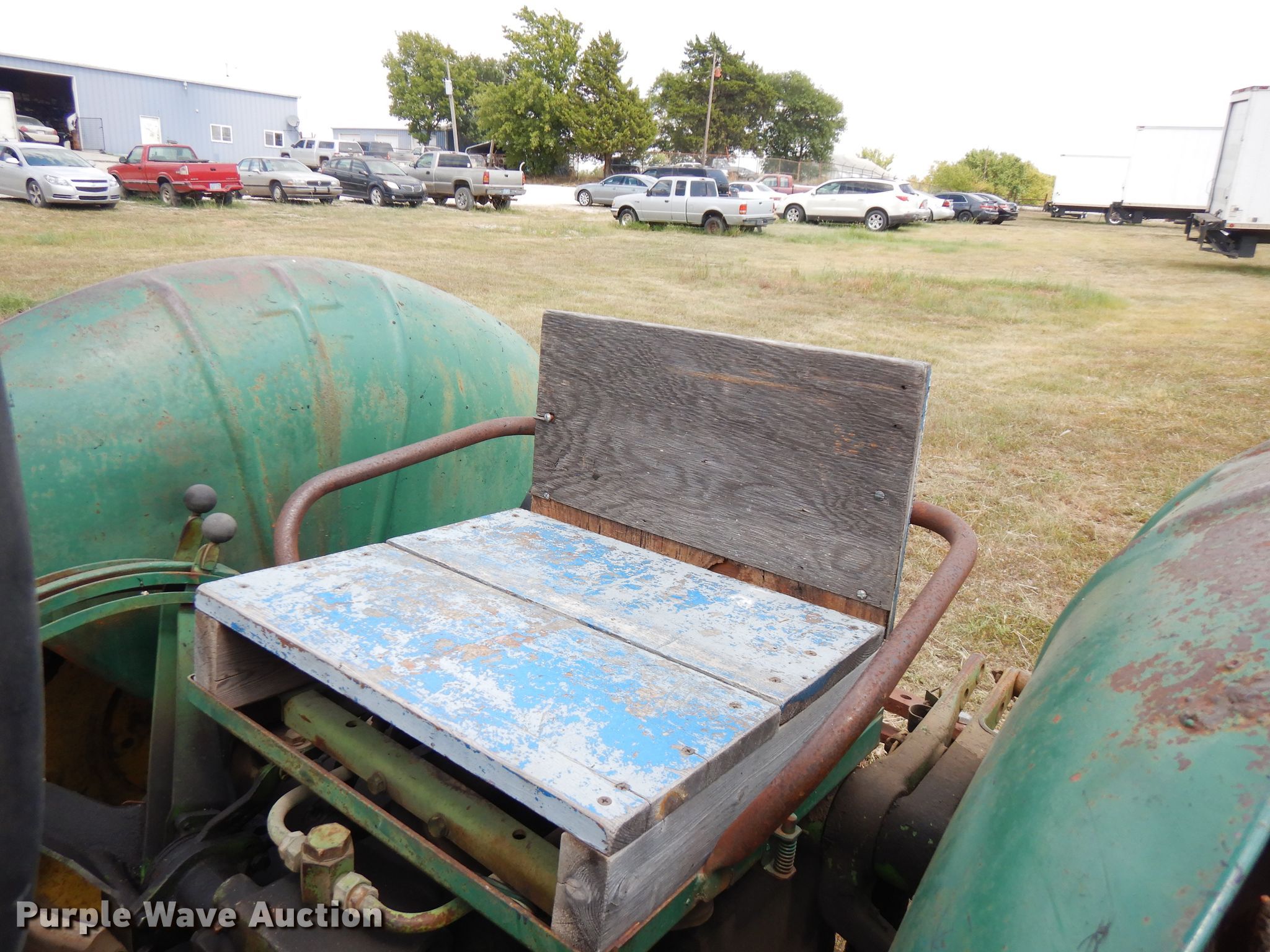 1956 John Deere 420 tractor in Coffeyville, KS Item FN9392 sold