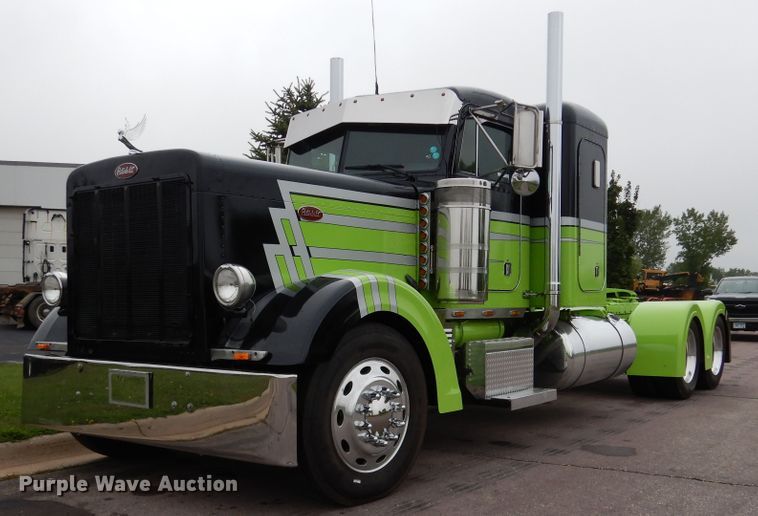 image for item AF9981 1993 Peterbilt 379  semi truck