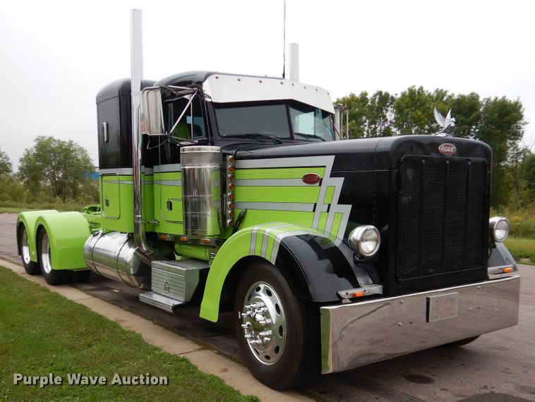 image for item AF9981 1993 Peterbilt 379  semi truck