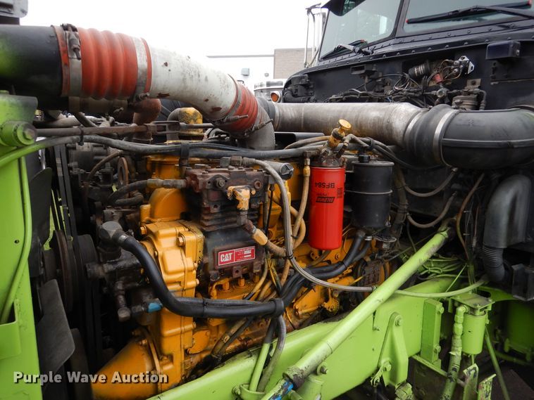 image for item AF9981 1993 Peterbilt 379  semi truck