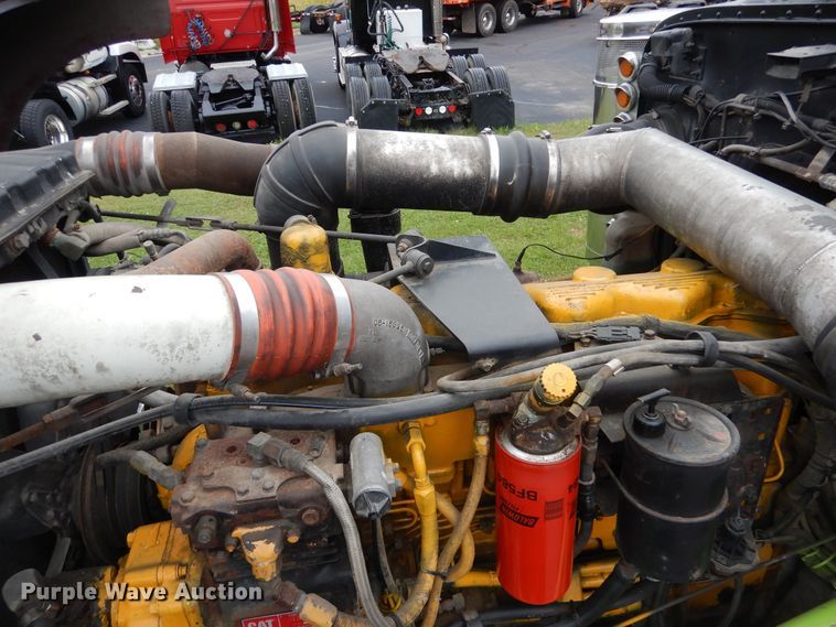 image for item AF9981 1993 Peterbilt 379  semi truck