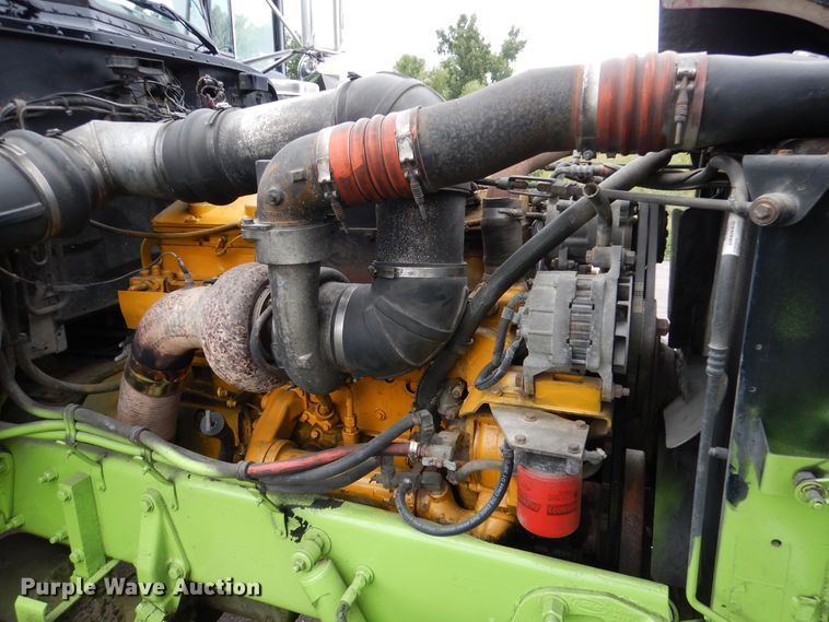 image for item AF9981 1993 Peterbilt 379  semi truck