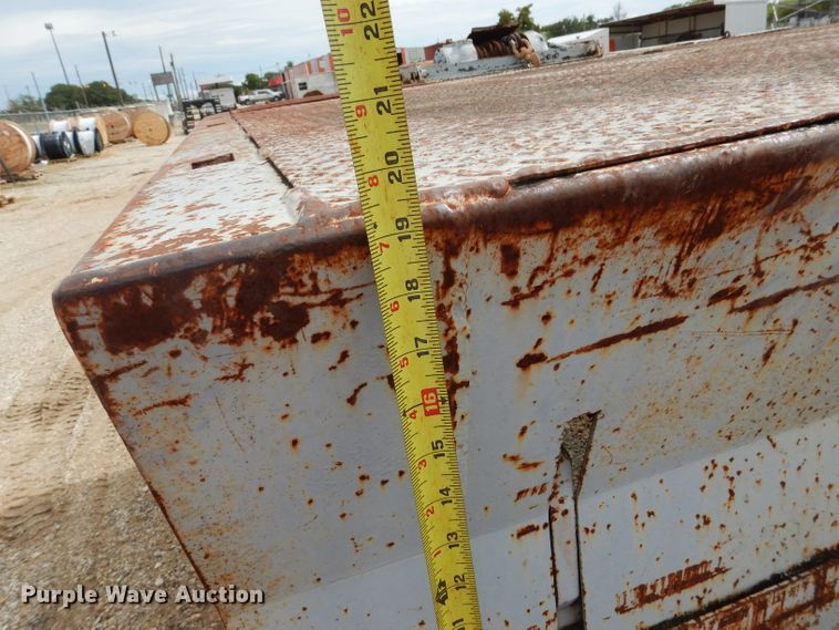 image for item DF2642 2000 Trail King TK70HT-482 drop deck equipment trailer