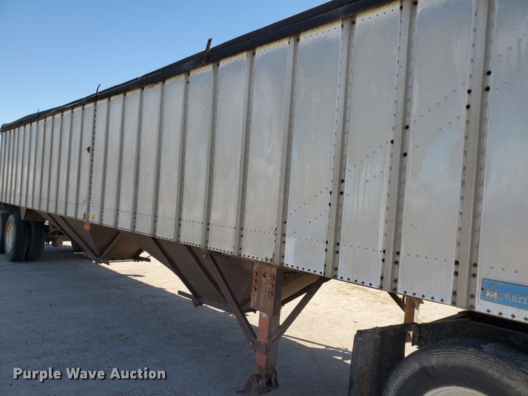 image for item DF5701 1983 Meritt GS-420-20 double hopper grain trailer