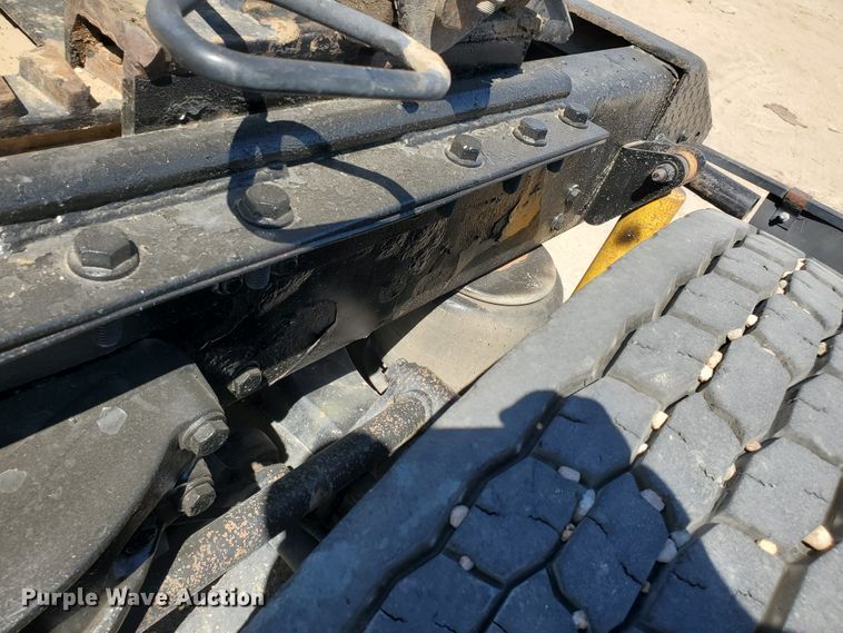 image for item DF5704 2006 Kenworth W900L  semi truck