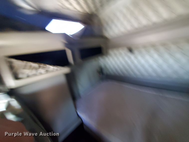 image for item DF5705 2006 Kenworth W900L  semi truck