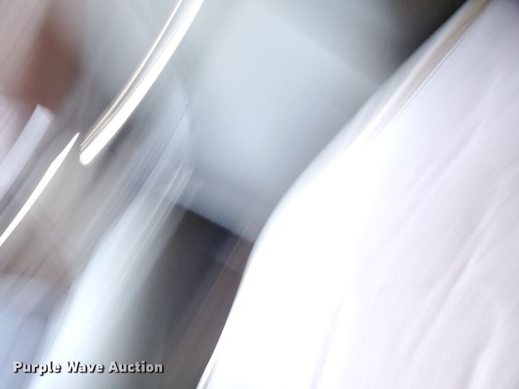 image for item DF5705 2006 Kenworth W900L  semi truck