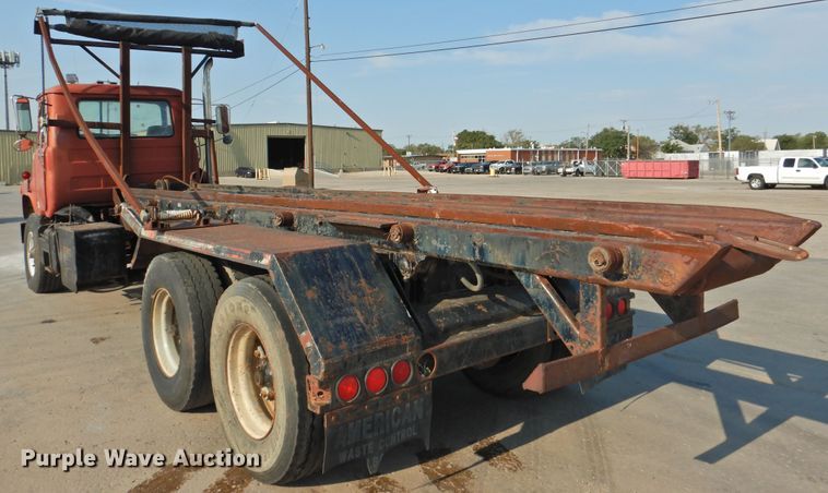 image for item DG1461 1981 Mack DM6855  roll off container truck