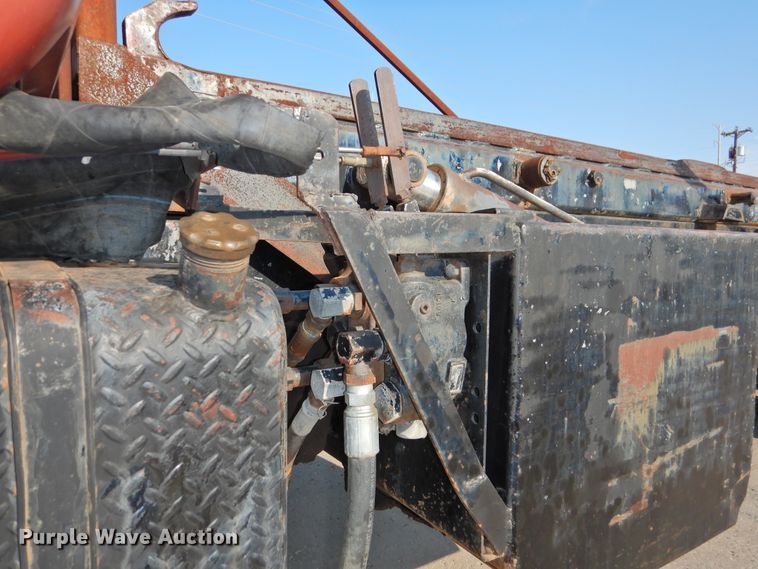 image for item DG1461 1981 Mack DM6855  roll off container truck