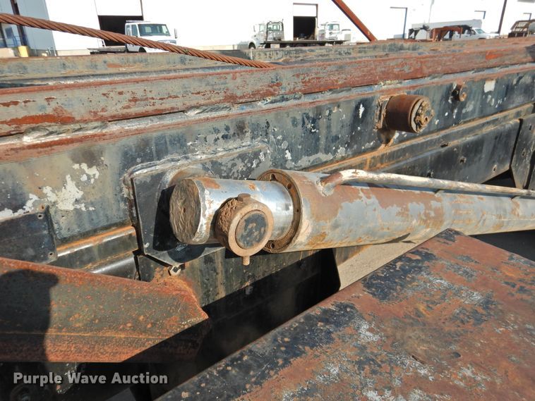 image for item DG1461 1981 Mack DM6855  roll off container truck