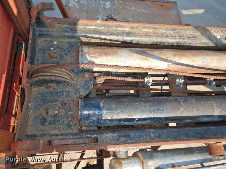 image for item DG1461 1981 Mack DM6855  roll off container truck