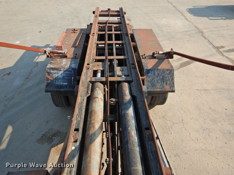 image for item DG1461 1981 Mack DM6855  roll off container truck