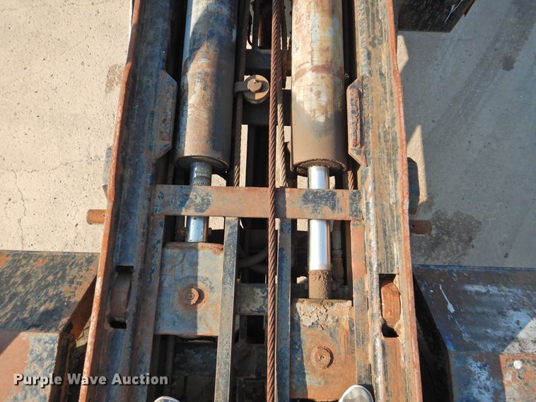 image for item DG1461 1981 Mack DM6855  roll off container truck