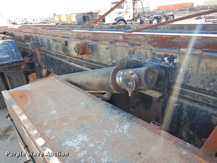 image for item DG1461 1981 Mack DM6855  roll off container truck