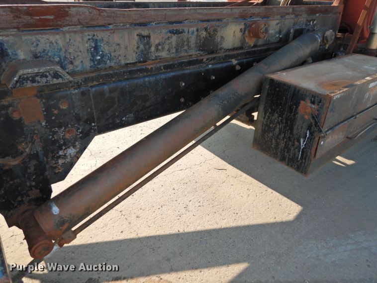 image for item DG1461 1981 Mack DM6855  roll off container truck