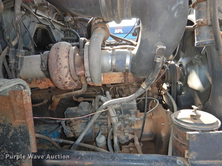 image for item DG1461 1981 Mack DM6855  roll off container truck