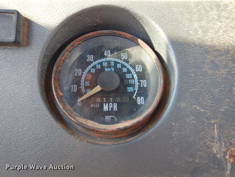 image for item DG1461 1981 Mack DM6855  roll off container truck