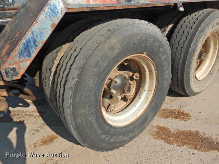 image for item DG1461 1981 Mack DM6855  roll off container truck