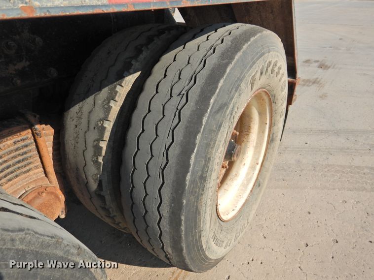 image for item DG1461 1981 Mack DM6855  roll off container truck