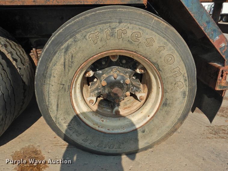 image for item DG1461 1981 Mack DM6855  roll off container truck