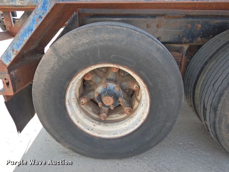 image for item DG1461 1981 Mack DM6855  roll off container truck