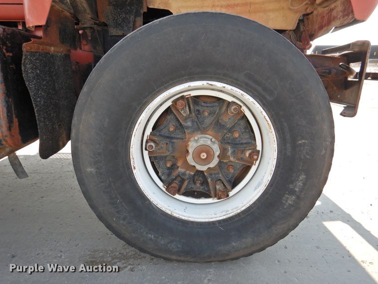 image for item DG1461 1981 Mack DM6855  roll off container truck