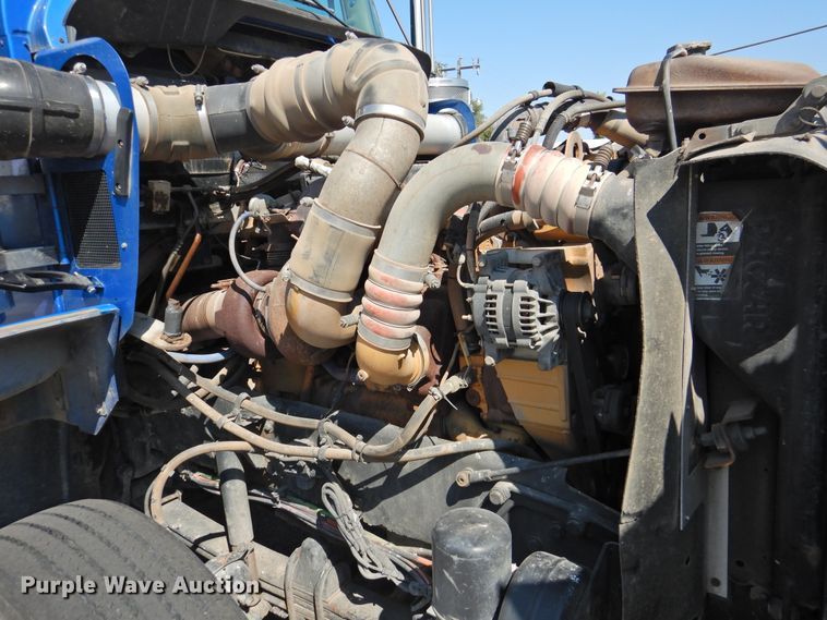 image for item DG1462 2007 Kenworth T800B  semi truck