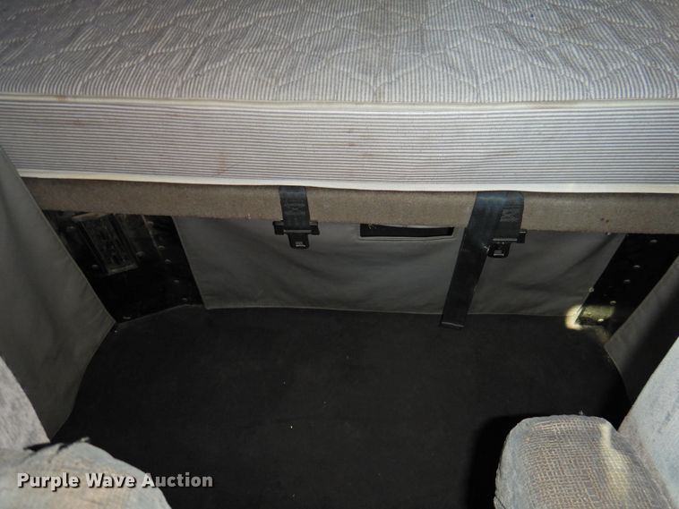 image for item DG1462 2007 Kenworth T800B  semi truck