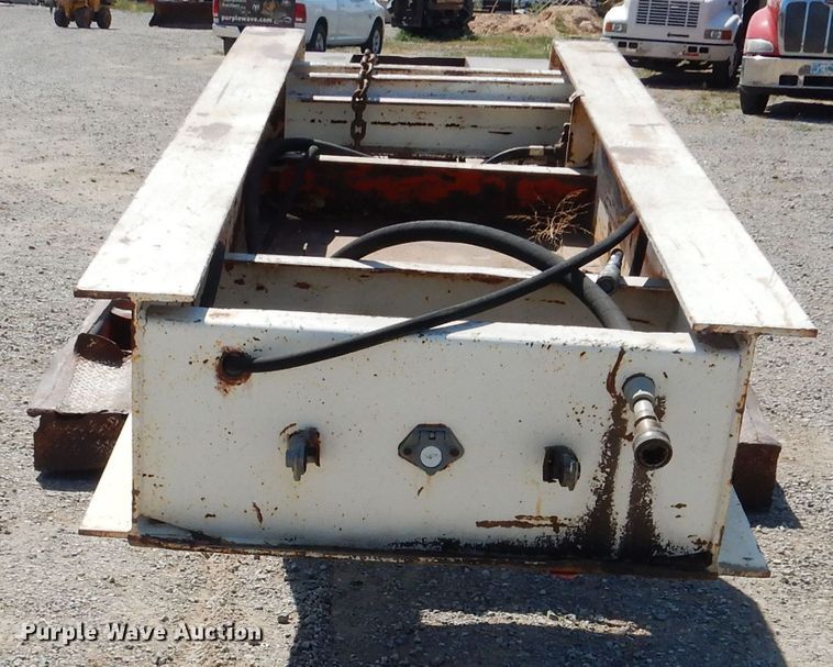 image for item DG1468 1978 Rogers lowboy equipment trailer