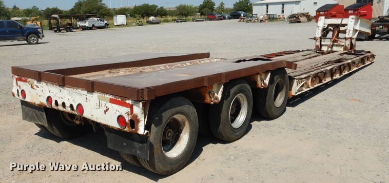 image for item DG1468 1978 Rogers lowboy equipment trailer